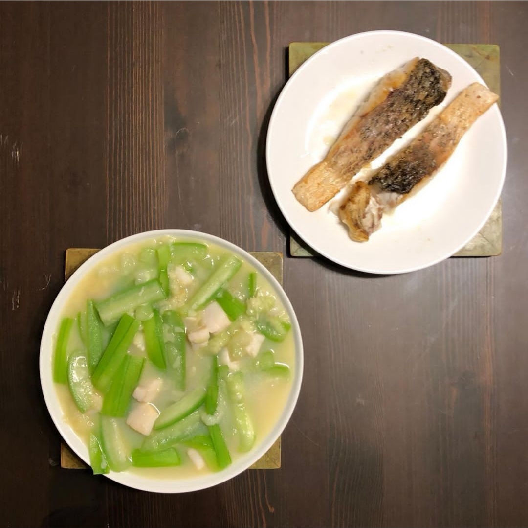 广东老两口晒“极简晚餐”，走红朋友圈，网友：这才是精致的生活