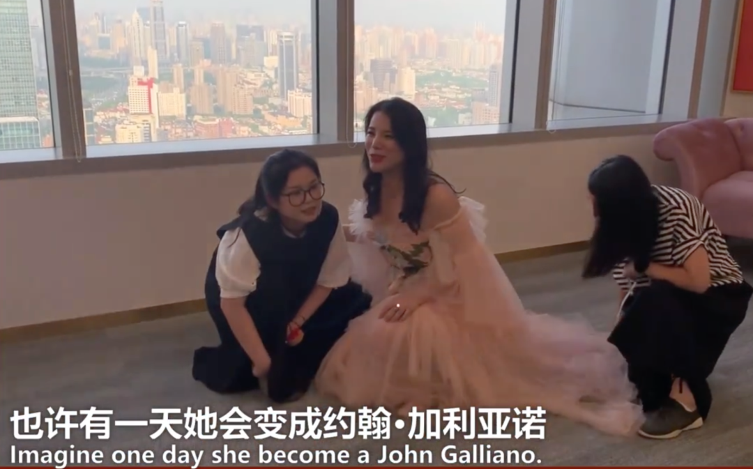 身价上百亿，豪宅7小时逛不完，这才是真正的顶级名媛