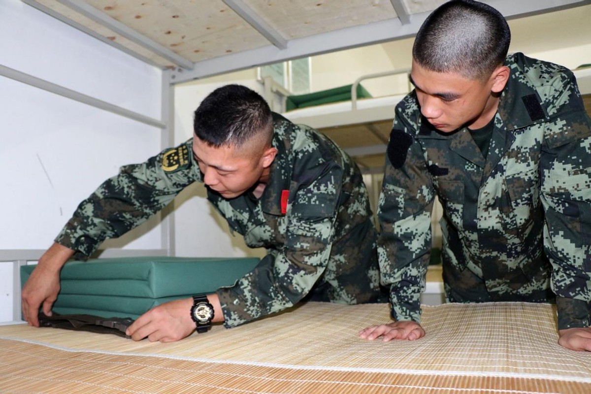 大学时期入伍优势多，有些事情建议提前了解，学生要谨慎考虑