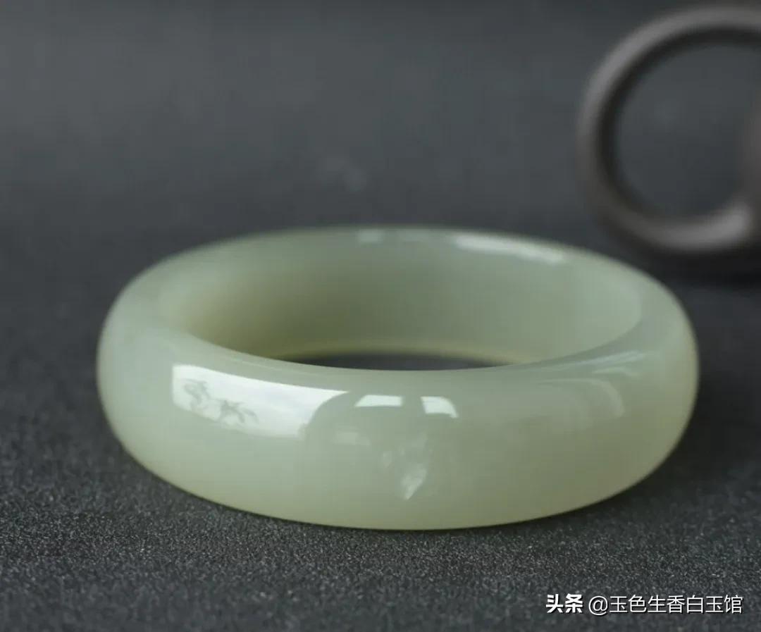 八卦一下青海料为什么便宜