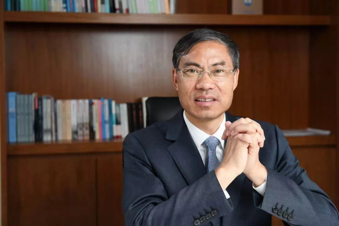 浙江新昌第一富豪：从乡村教师到地区首富，身价263亿