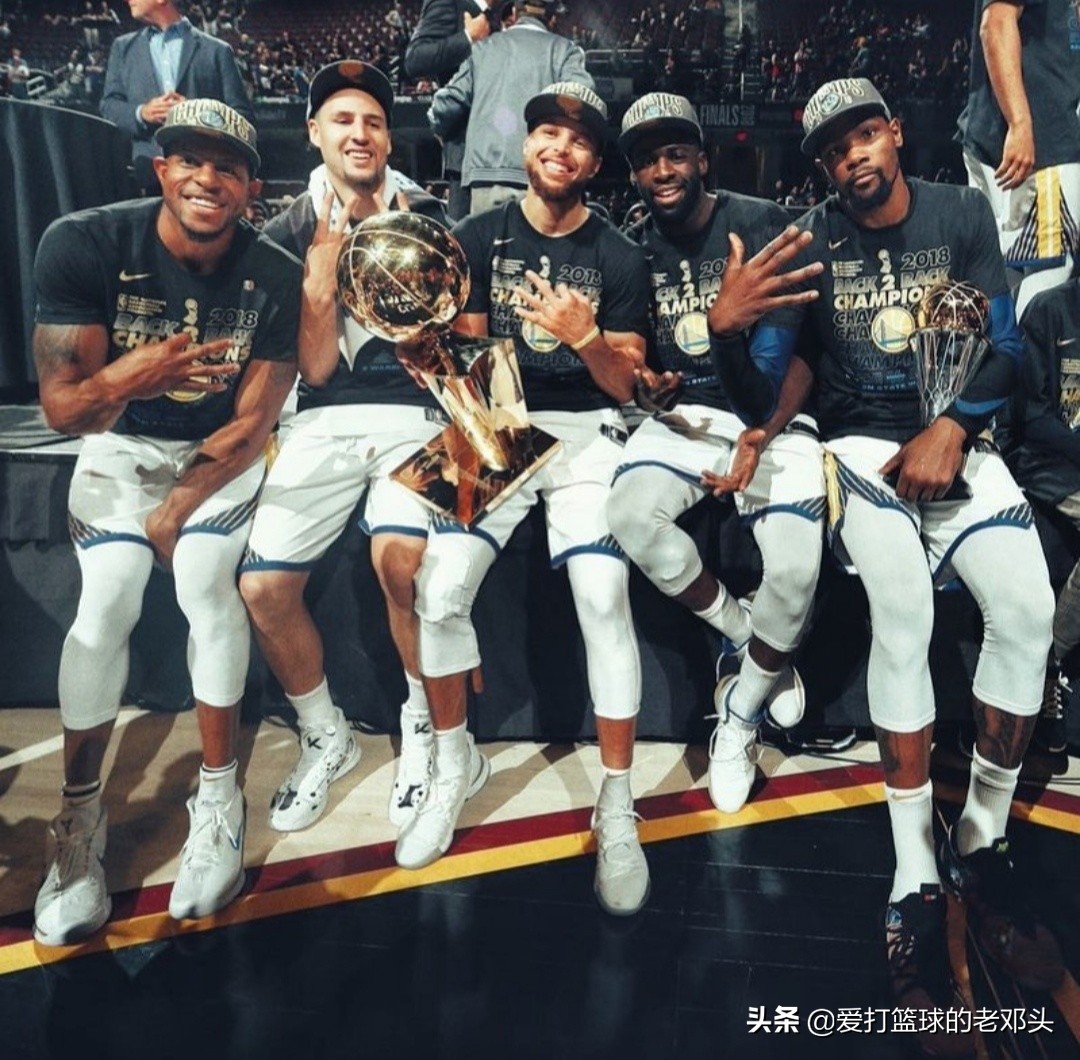 为什么nba很多人不服库里(为什么NBA很多巨星不认可库里，格林说出了实话，的确是这样)