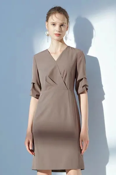 有哪些适合妈妈穿的衣服品牌（妈妈穿的衣服推荐）