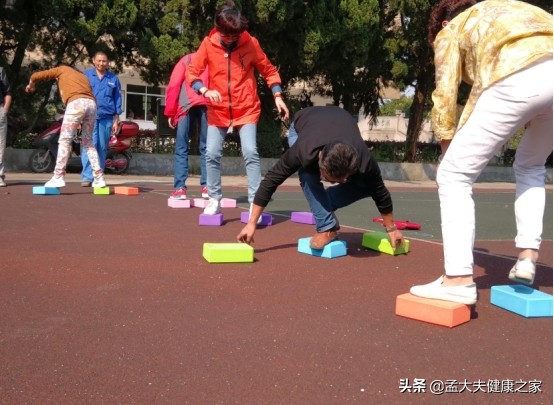 HPV疫苗能够“治疗”HPV阳性使其转阴吗？该如何预防HPV感染？