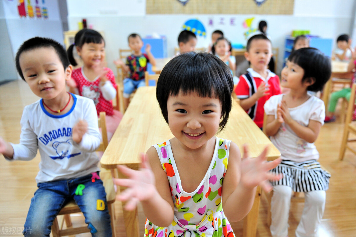 3句话简单的话，小班的孩子在家学一学，能在幼儿园里游刃有余