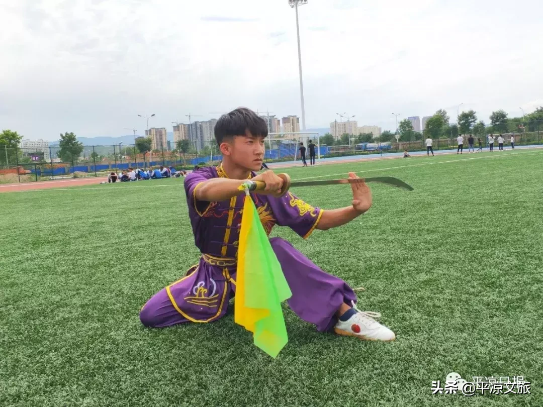 功夫小子演绎崆峒功夫