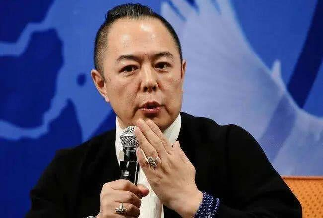 《铁齿铜牙纪晓岚》21年：铁三角发展各异，众女角做微商、嫁豪门