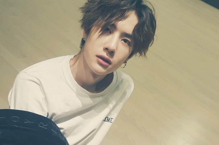 近来关注飙升的95后男明星，吴磊榜首，王一博榜眼，郭麒麟探花