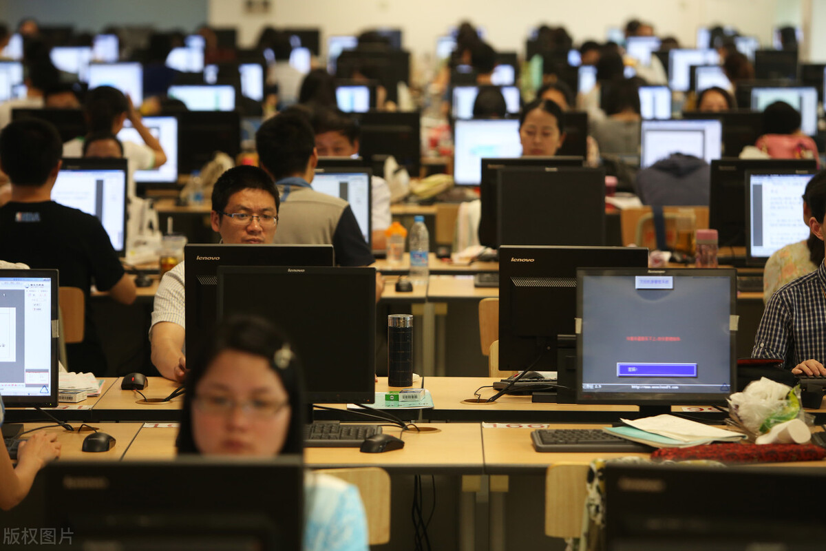 高考成绩揭晓，与孩子估算成绩相差100分，咋回事？为你揭开谜底