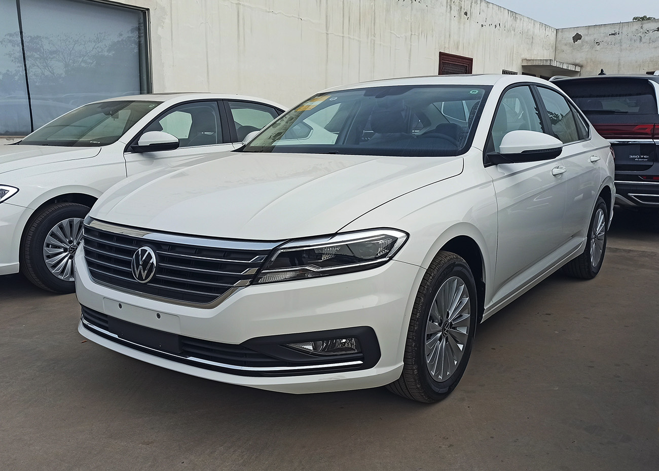 大众朗逸全面解析，空间中规中矩，油耗低，选择哪款更实惠