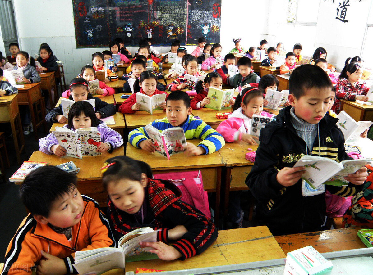 学校托管服务一定是刚需，切勿盲目跟风，兼顾孩子的身体心理状态