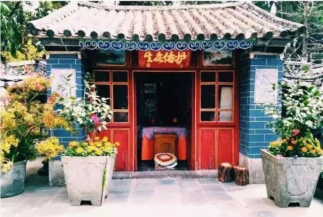 中国最文艺尼姑庵佛台装修效果图：禅意与美学的完美融合