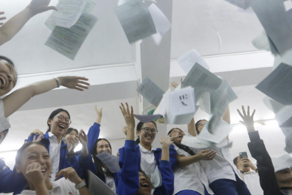 浙江3所“野鸡大学”遭官媒曝光，专坑高三考生，毕业证如同废纸