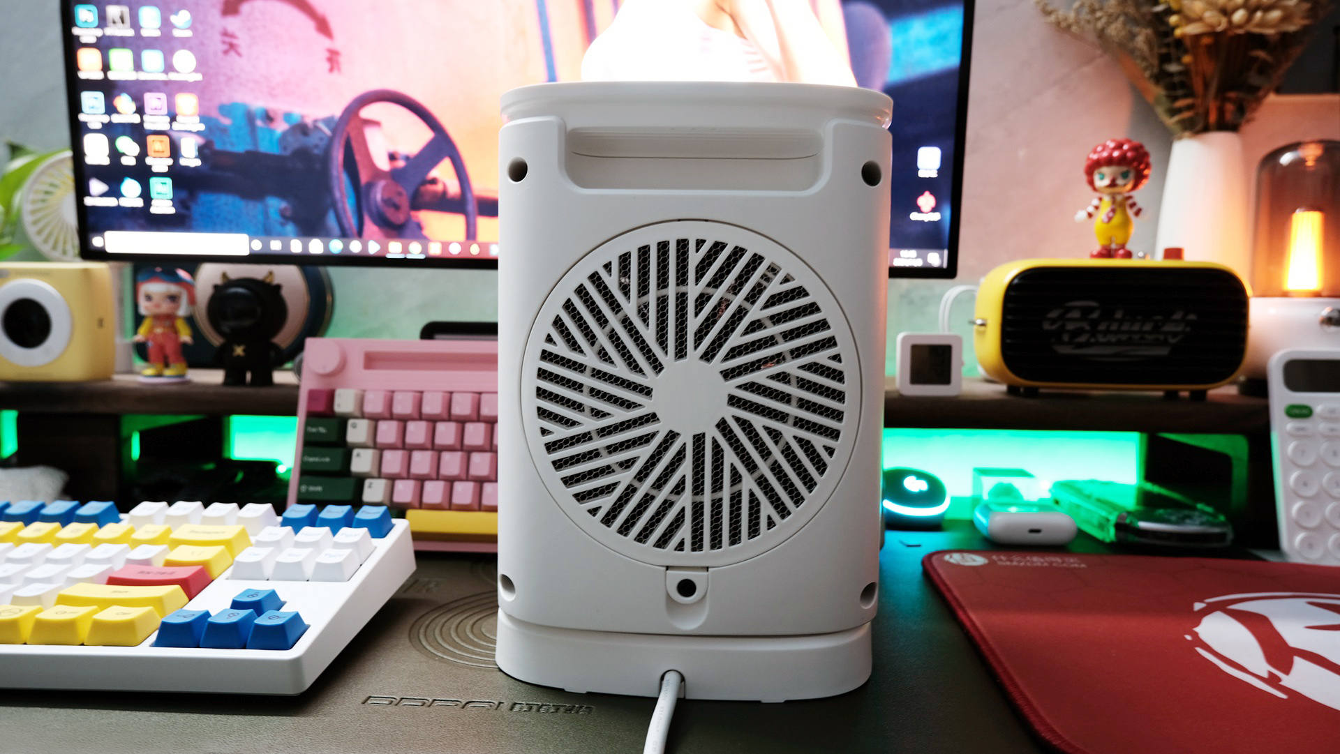 一台TaoTronics家用暖风机过暖冬：2秒速热，小巧便携不占空间