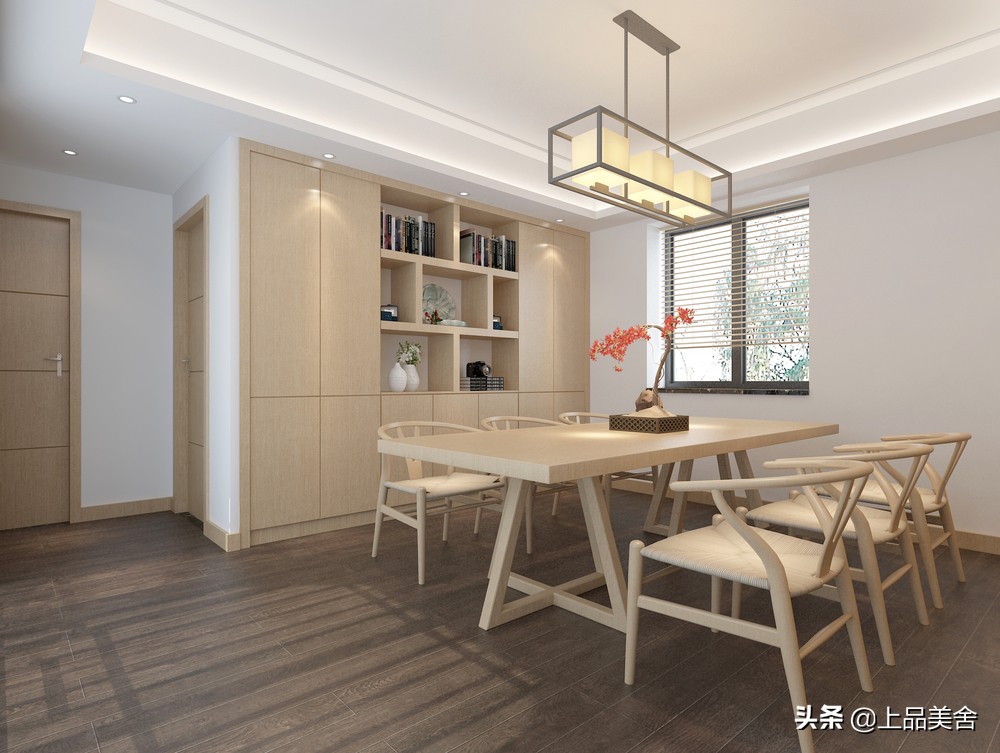 80平米中式风格，儿童房虽然小，这样设计功能性很齐全，露台很美