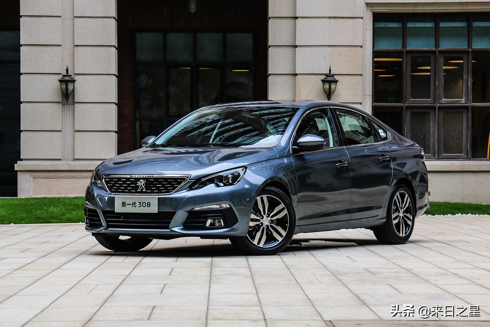 推荐4款耐用又省油的家用私家车,性价比高,精致又好看