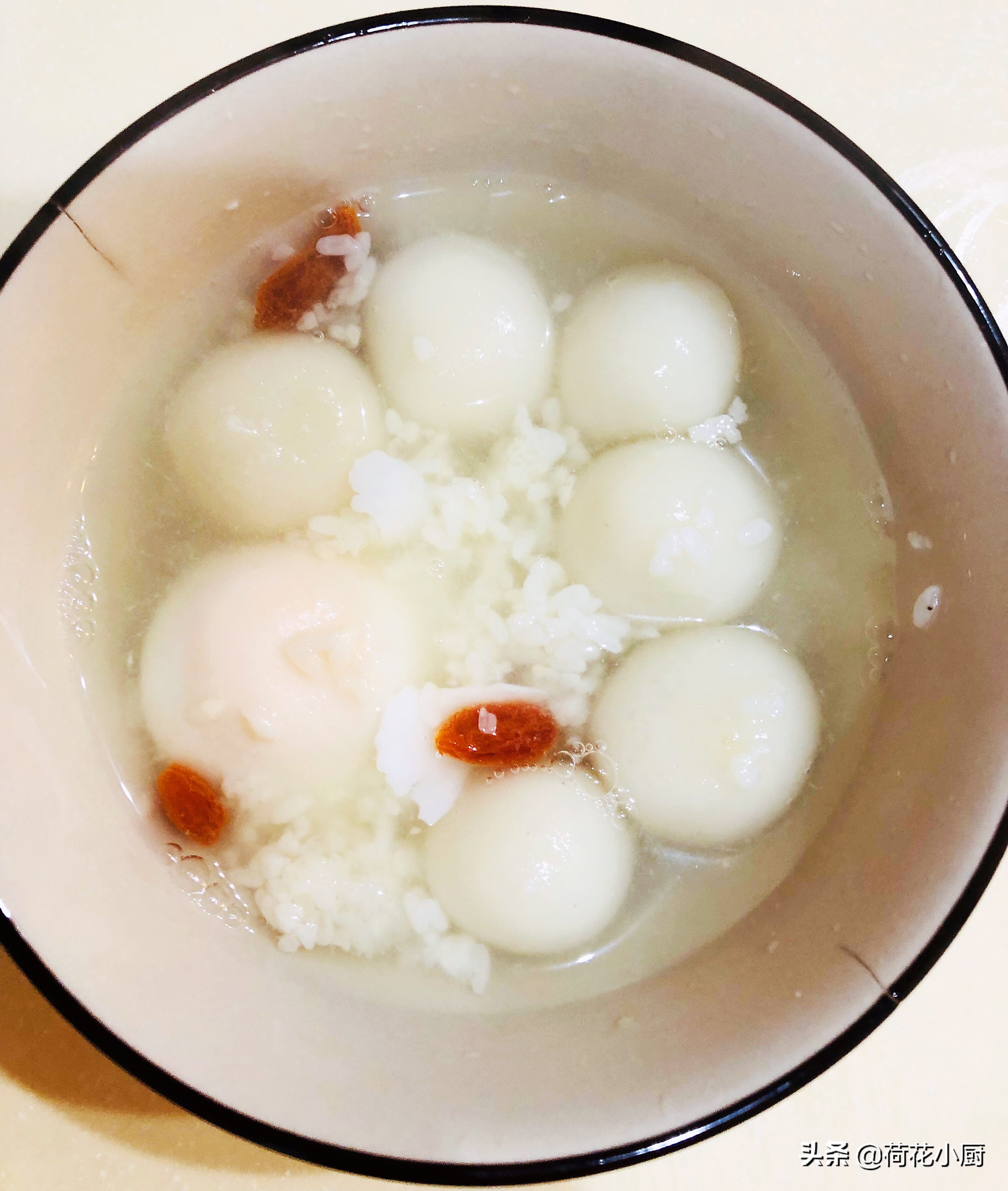 正月十五元宵节,教你做酒酿汤圆,香甜软糯有营养,比奶茶更健康