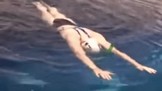 不克服这三个腿姿错误，蛙泳怎么会游得快？