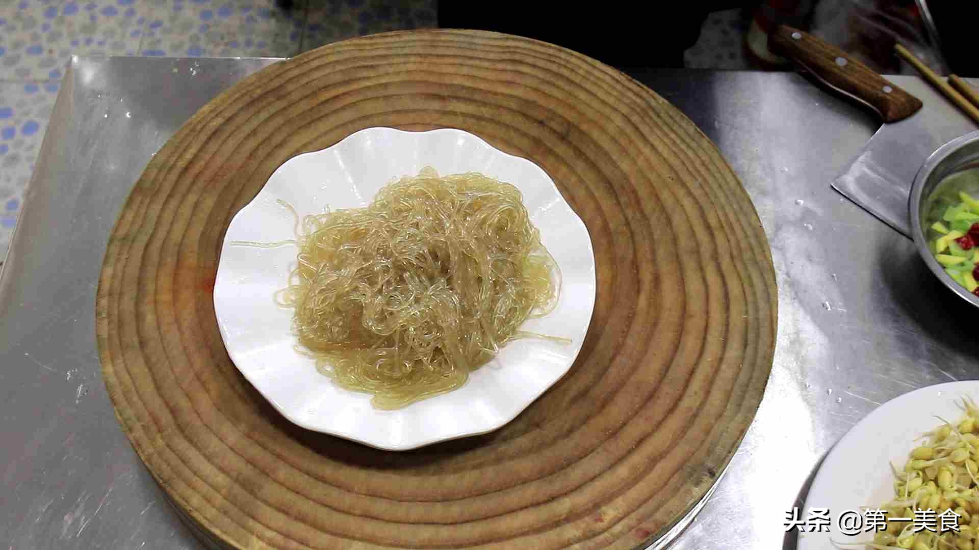 黃豆芽炒粉條的做法,黃豆芽炒粉條的做法大全