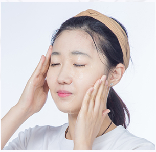 爽肤水的正确用法你知道吗？这些潜藏用法也赶紧get起来吧