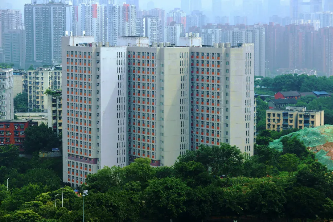 学弟学妹们，快来重庆工商大学看看你们未来四年的家吧