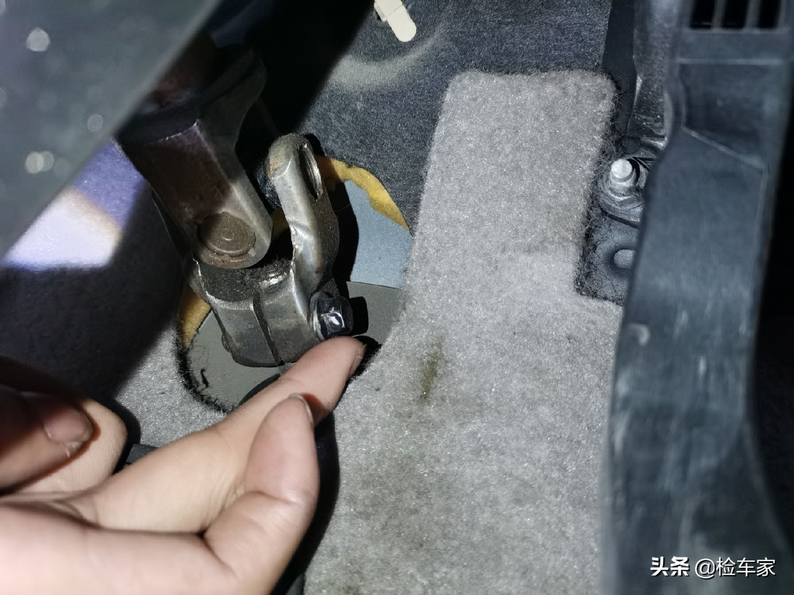 3万块买台沃尔沃，五一开回家体体面面，朋友：这内饰也叫豪车？