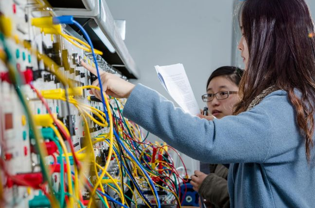 “高收入”本科专业排名，榜首收入实至名归，财务管理未进前三