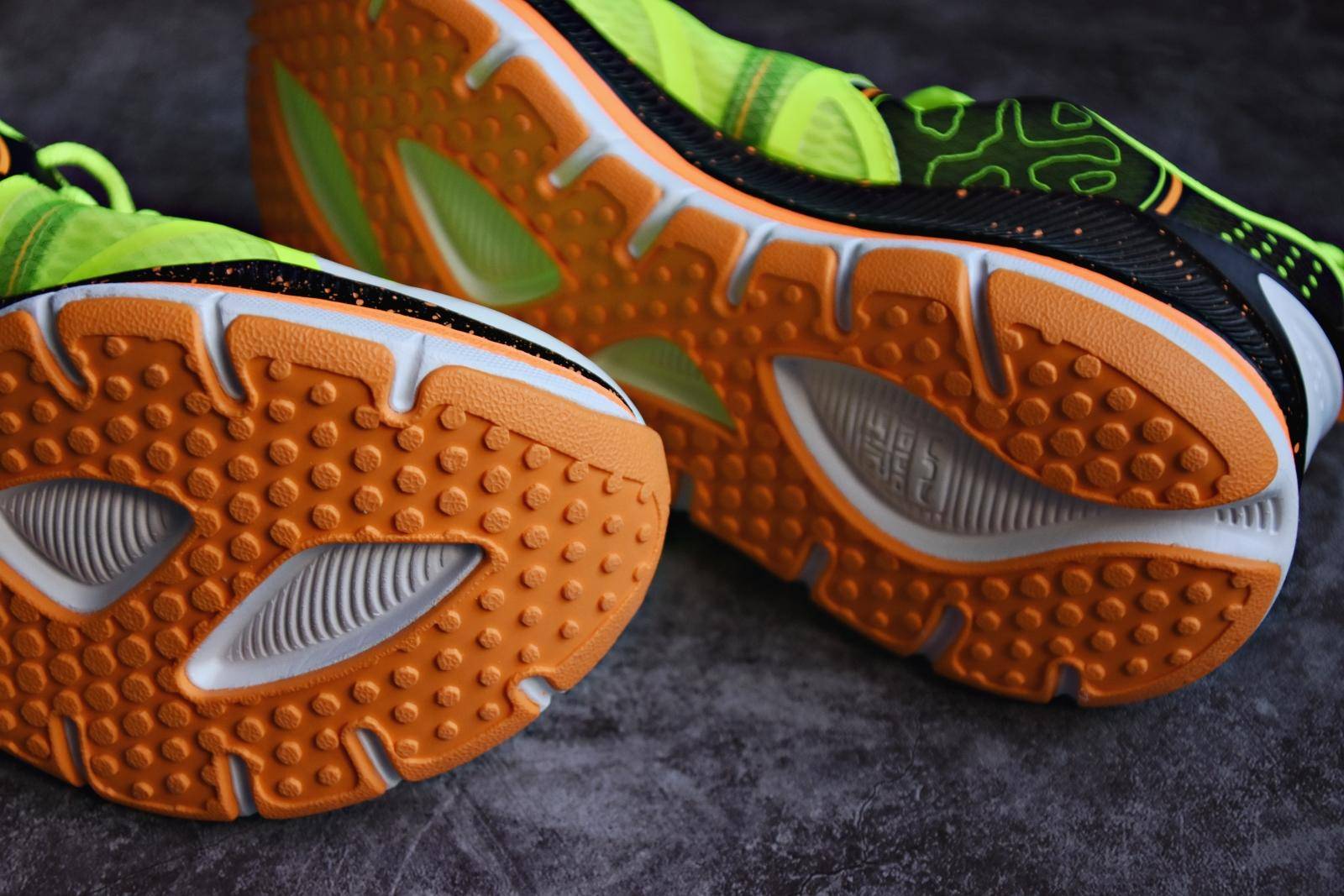 国货精品，必迈最新高科技缓震跑鞋，跑步小白及大体重跑者的福音