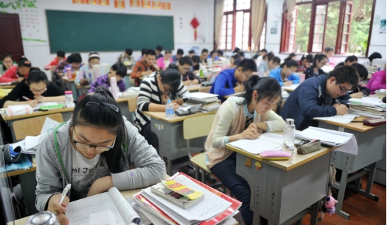 这5所高校公认毕业难，每年10%的学生拿不到毕业证，考上先发愁