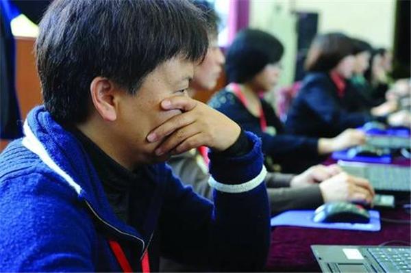 高考评卷方式（看到高考电脑阅卷全过程）