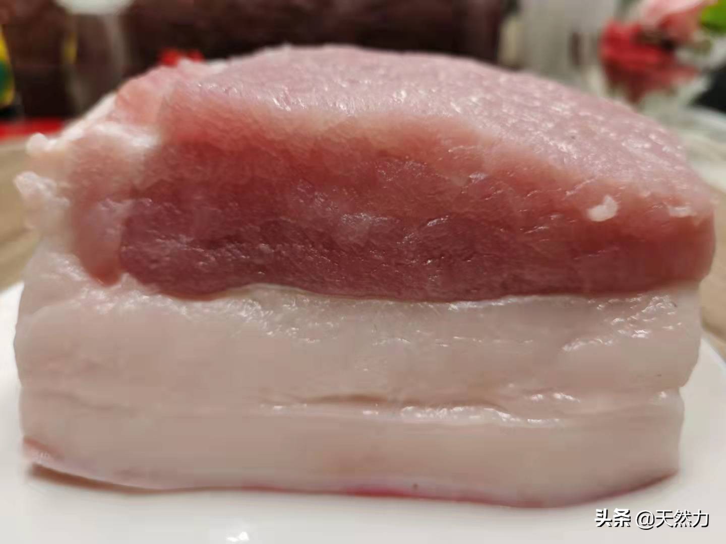 回鍋肉怎么做才好吃？來看看傳統的川菜做法，肥而不膩，真解饞