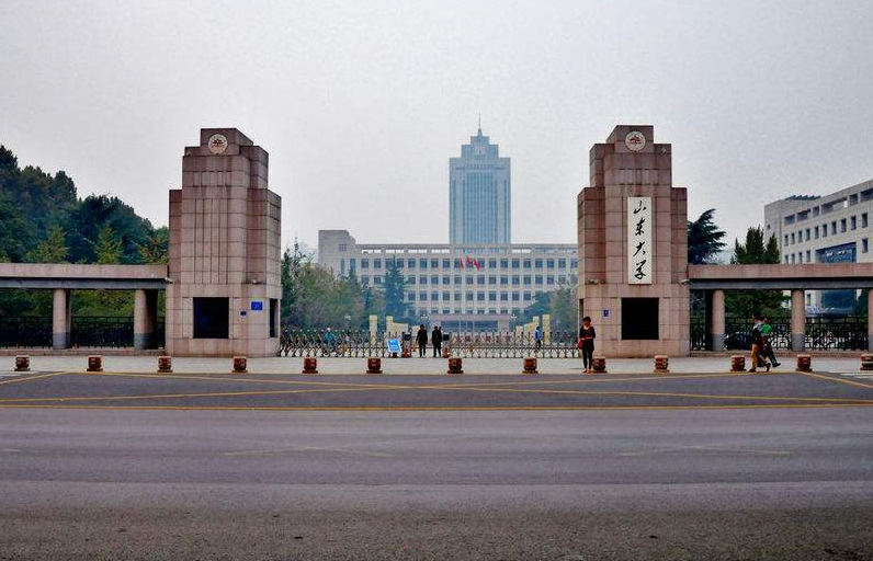 山东大学PK武汉大学，同为985大学谁更厉害？结果毫无疑问