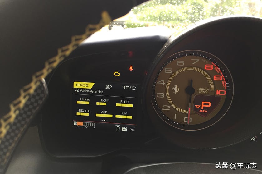 2020年法拉利F8 Spider：中置引擎的魅力敞篷超跑