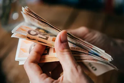 2020年最新增值税、企业所得税、个税税率表公布