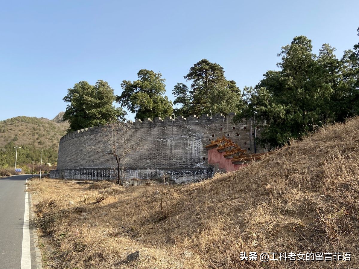 十三陵陵园(十三陵景仰园)