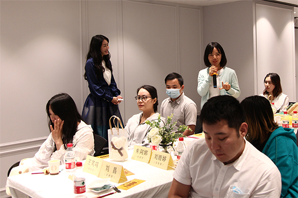 “我和總裁有個(gè)約會(huì)”——石興凱新員工座談會(huì)