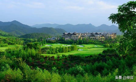 早安心语：人生无完美，曲折也风景，只有随遇而安，才能随心所欲