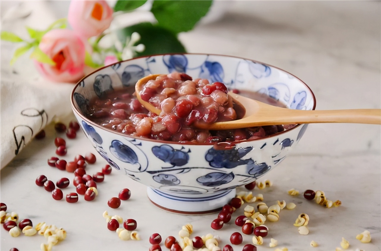 赤小豆的功效与作用以及营养价值，赤小豆和红豆的区别