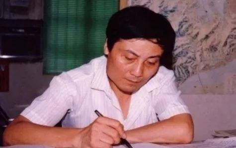 1978年的冬天,中国迎来了改革开放,宗庆后也迎来了他人生的转折点,33