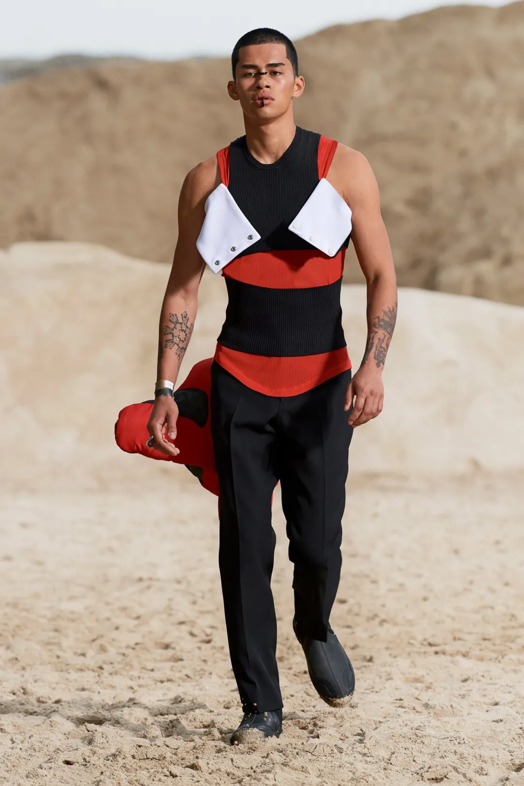 LV、Hermès等8大奢牌┃ 2022春夏巴黎&米兰男装周大赏美行加人382