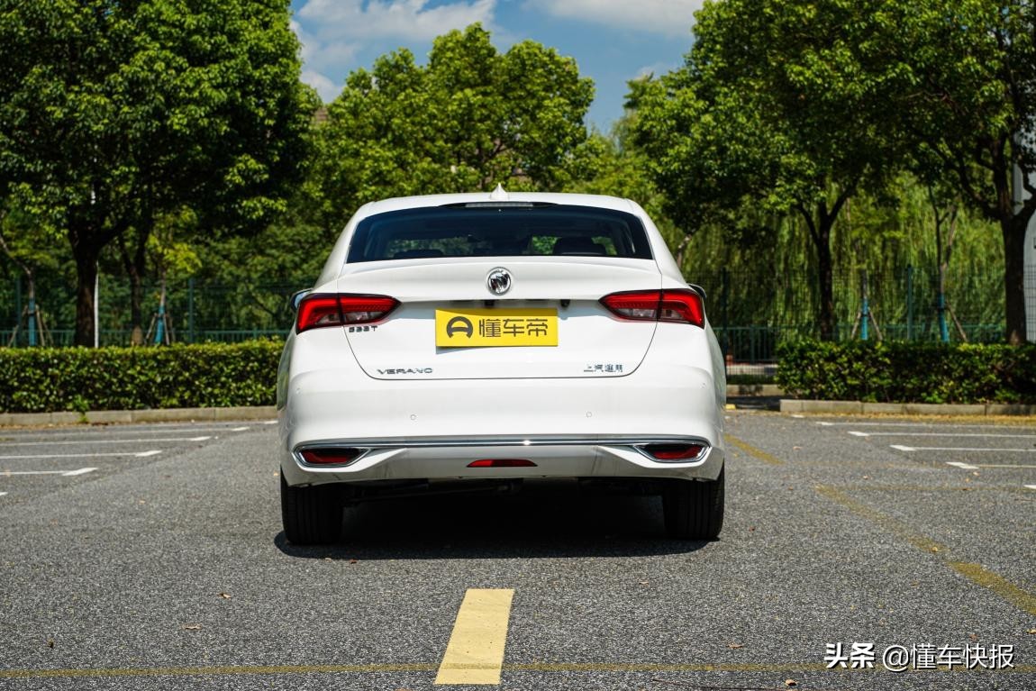 15万元时尚家用高品质轿车，别克威朗Pro/丰田卡罗拉怎么选？