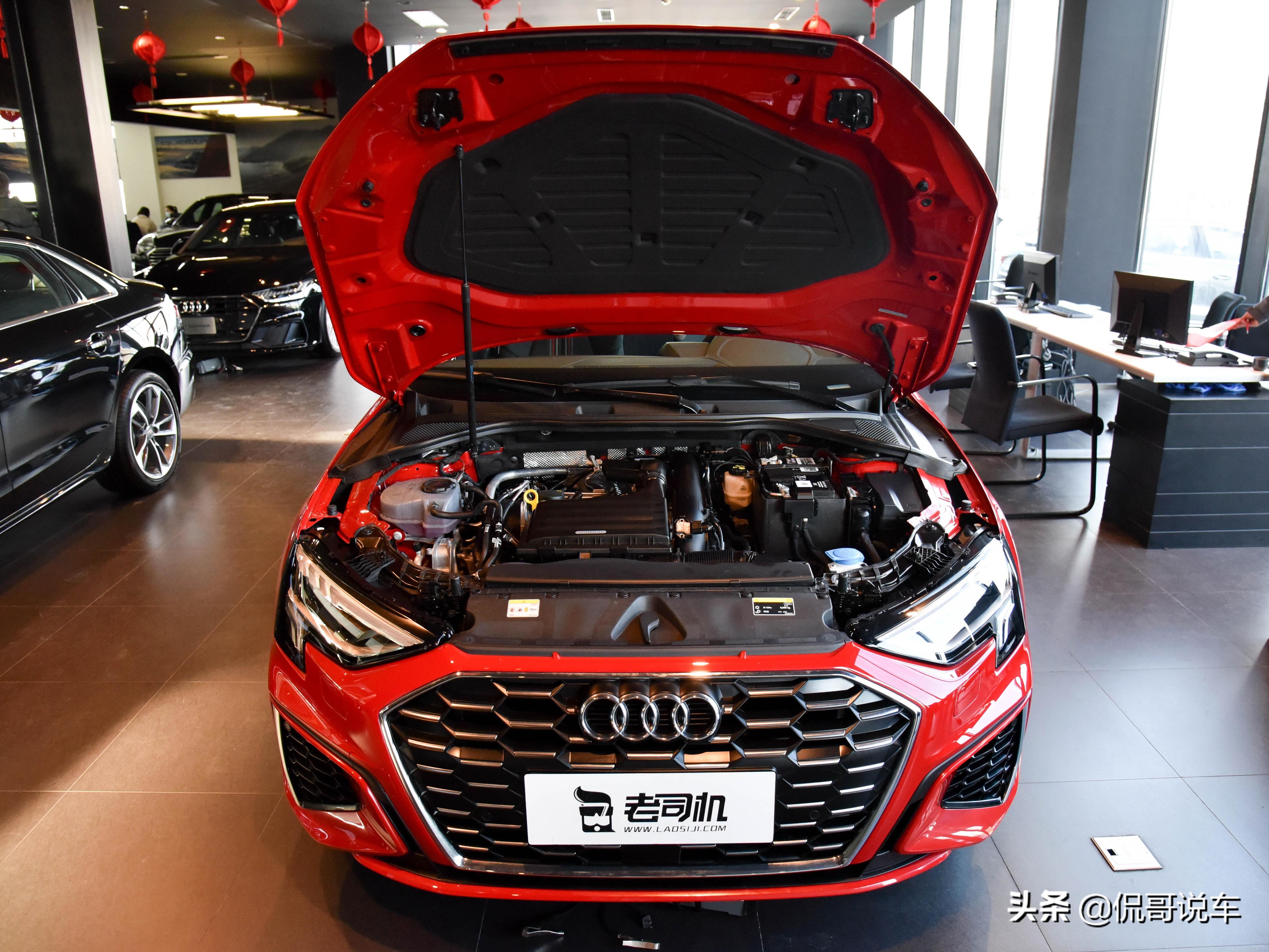 加长的新车,豪华入门三厢油耗低,价格还不贵,实拍奥迪a3