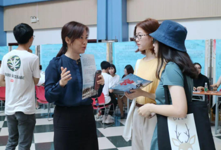 毕业后想当官可以报考的大学，有机会进入国企，收入高发展好