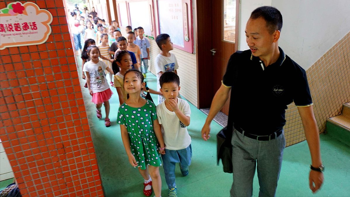 “双减”后一年级家长的心声：探索、忐忑并艰难前行
