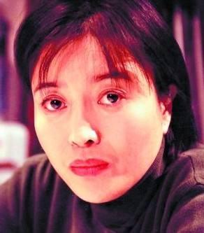 她用偷食禁果、4次堕胎，一生没男人疼爱的经历，劝诫女孩懂自爱