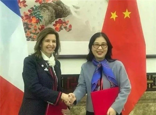 65岁孙亚芳：任正非背后的“华为女皇”，有着铁血手腕的狠角色