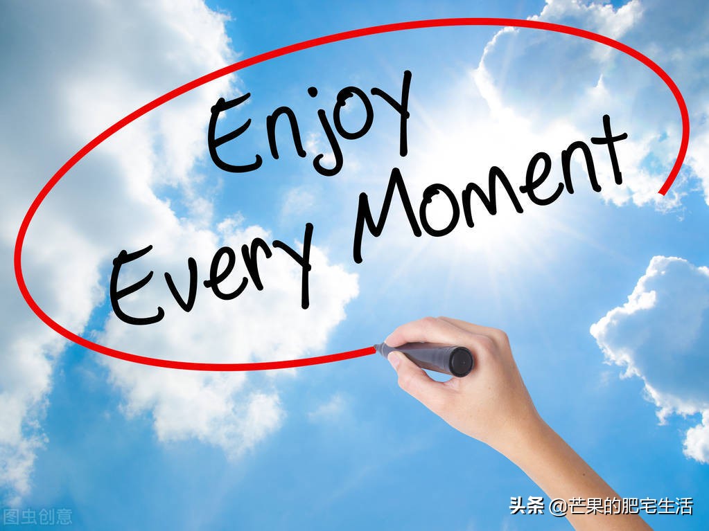 经典好心情诗句集锦：品味古诗词中洋溢的喜悦与欢愉心境