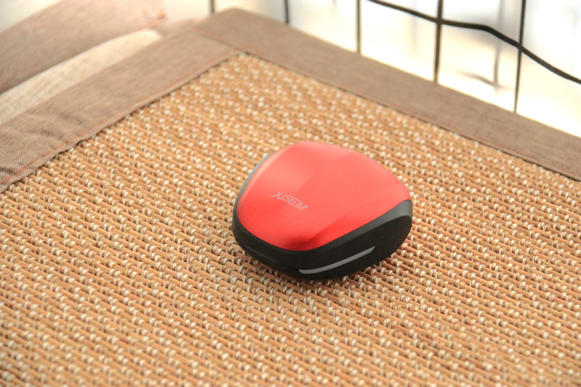 手游新装备，吃鸡不用愁，Xisem西圣olaf游戏耳机体验