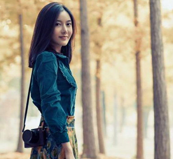 清华美女“校花”，不仅是双料高考状元，颜值身材更不输给明星