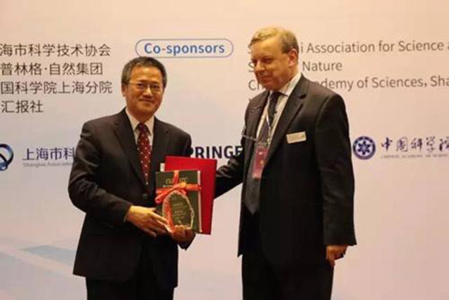 湖南出生的美国院士，辞去耶鲁大学终身教授！回国筹建北大农学院